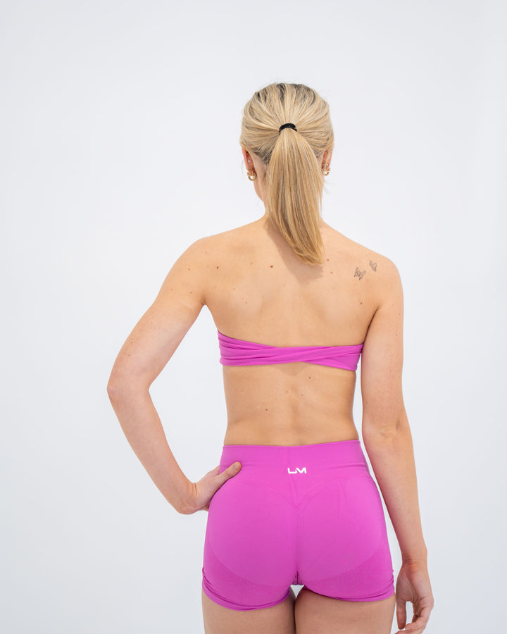 Seamless Contour Scrunch Shorts