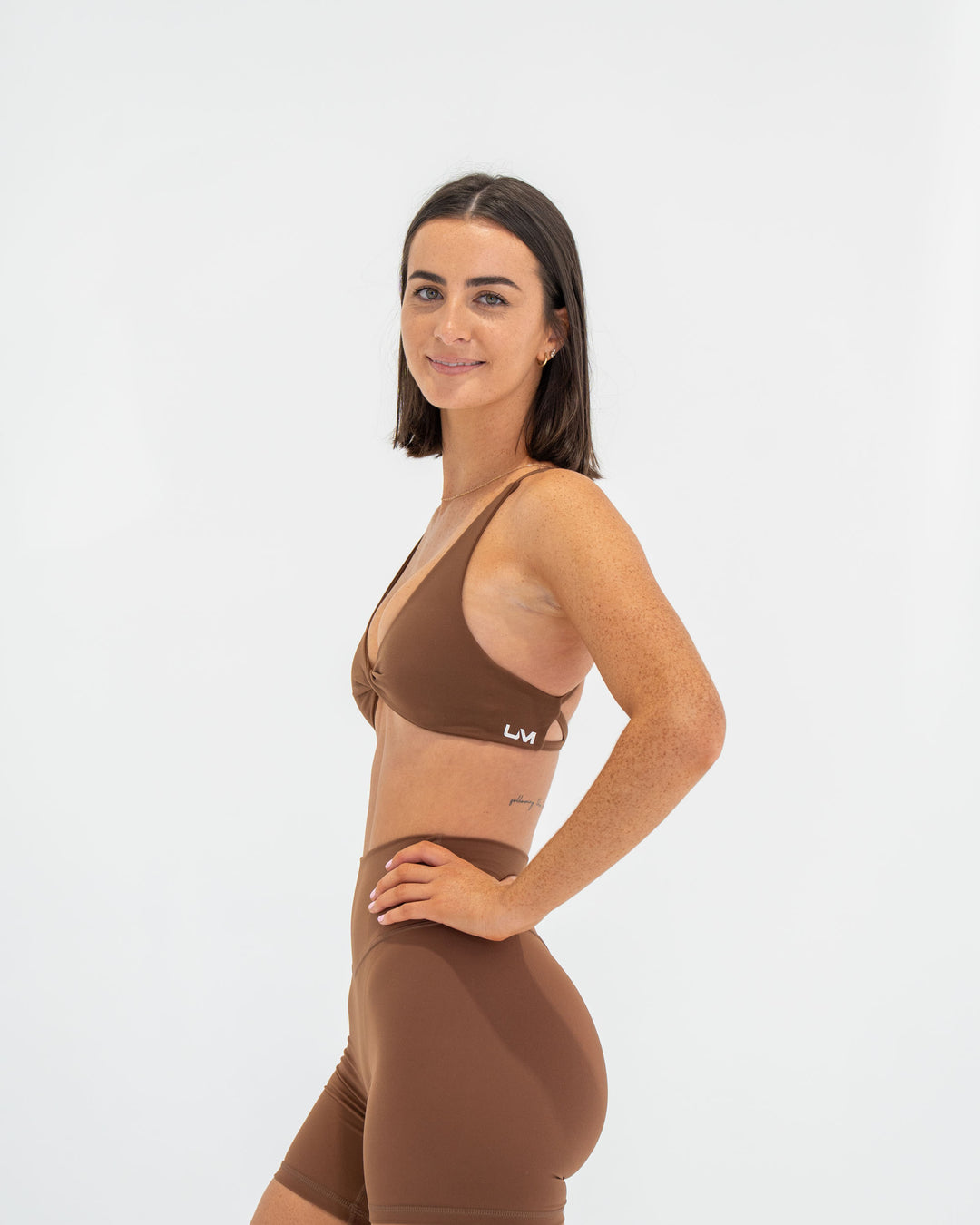 Sculpt Strappy Twist Bra
